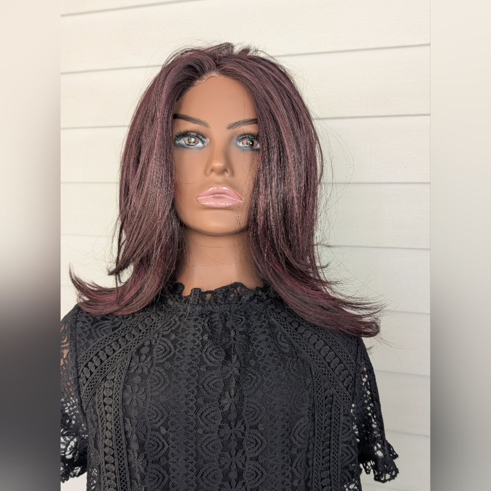 Tracy 03 Burgundy Highlighted By Nel's Wigs